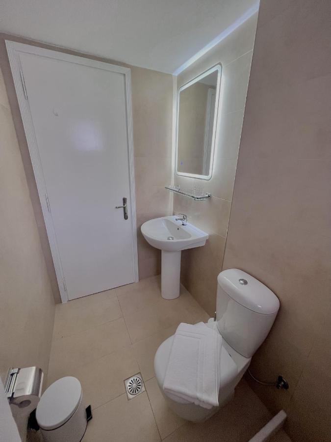 Athanasia Apartments Скиатос Экстерьер фото