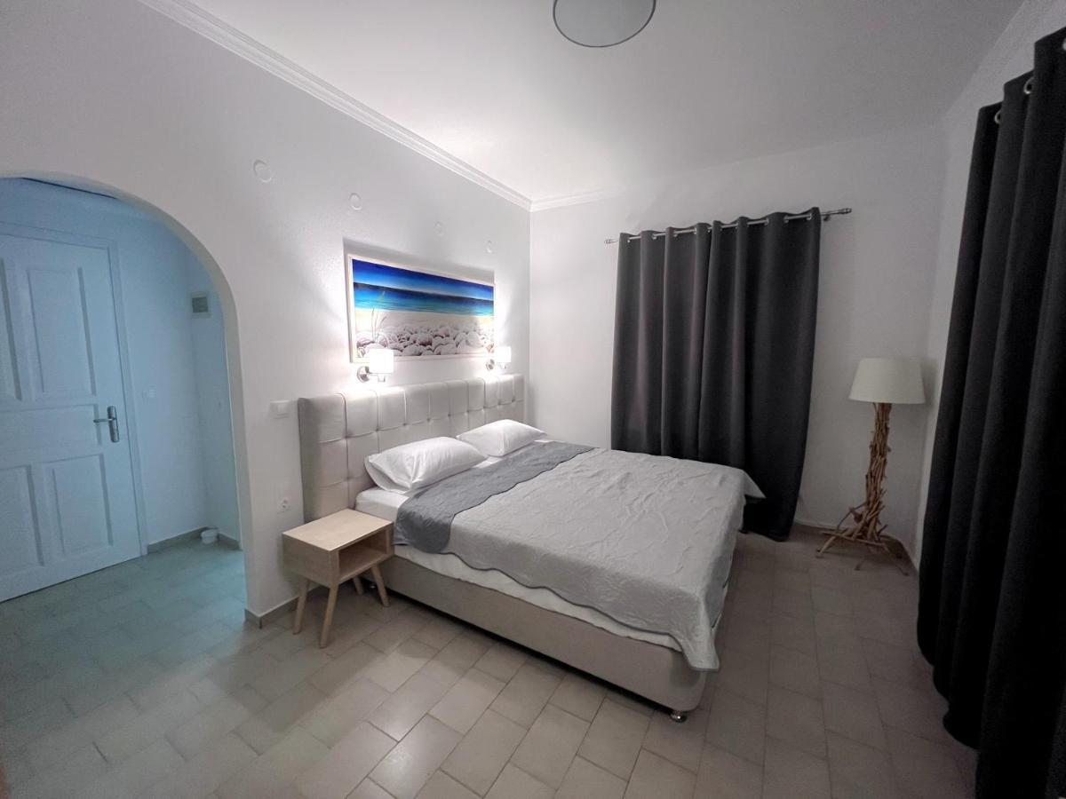 Athanasia Apartments Скиатос Экстерьер фото