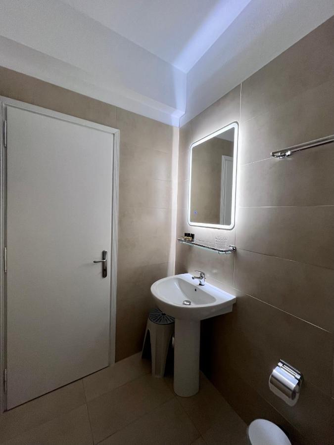 Athanasia Apartments Скиатос Экстерьер фото